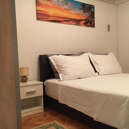 Apartment Zeljko Makarska Kültér fotó